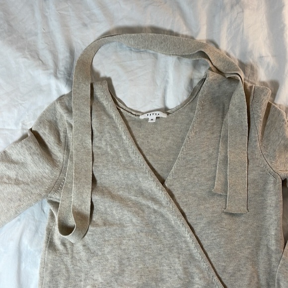 Vetta Organic Cotton Wrap Sweater - Picture 4 of 14